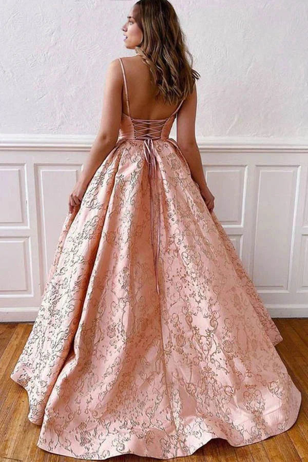 Vestido de fiesta largo de satén con escote en V, tirantes y espalda cruzada